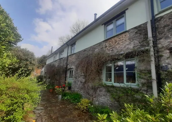 2 Mill Cottages